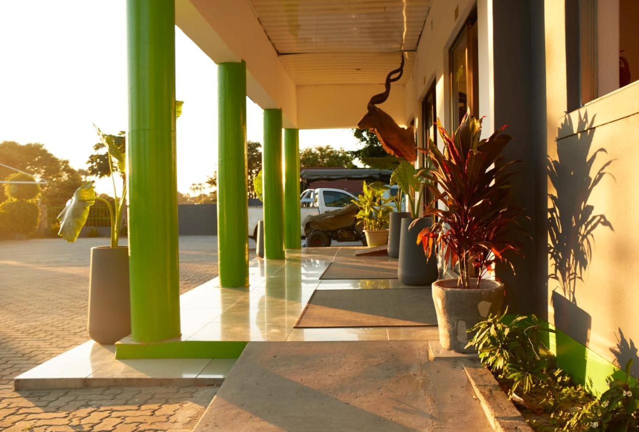 Laha Hotel Maun Exterior photo